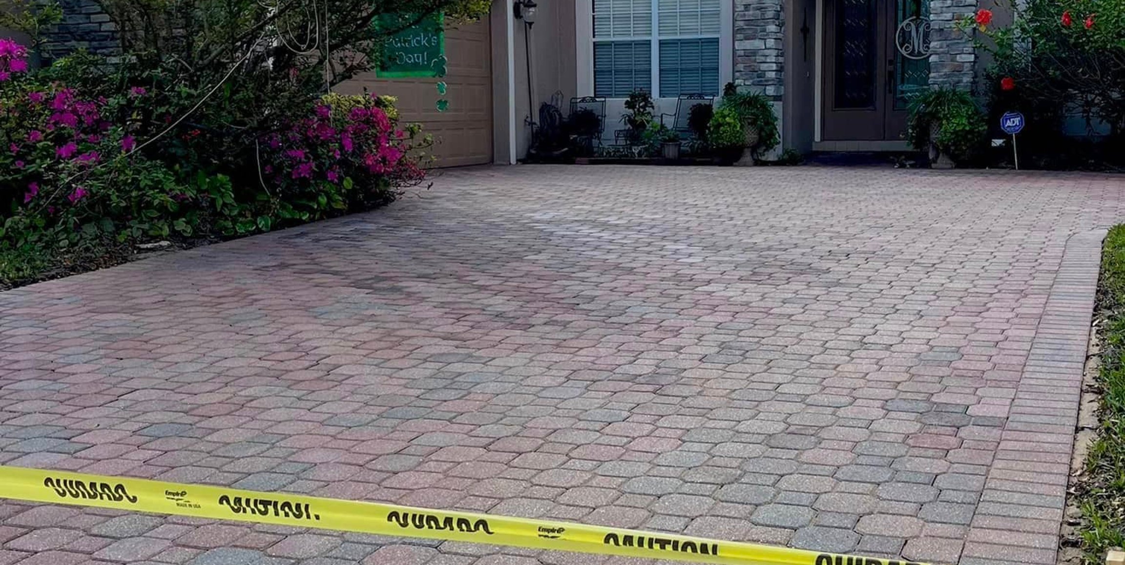 Driveway and entry lighting installation